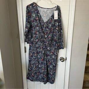 NWT super soft dress